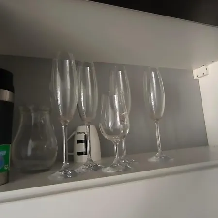 Pretty View Apartment, Private Parking, 8min To Center By Car شقة *