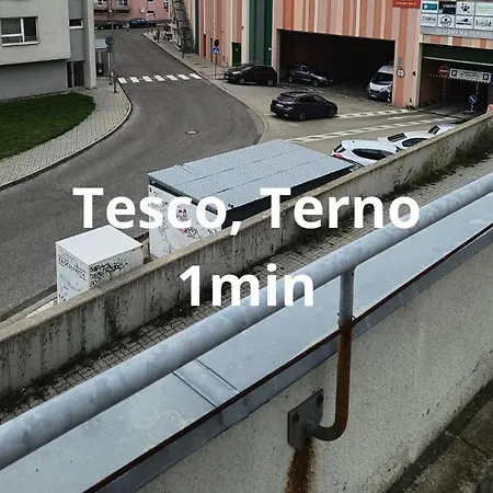 Pretty View Apartment, Private Parking, 8min To Center By Car شقة براتسيلافا