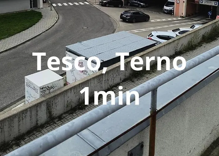 Pretty View Apartment, Private Parking, 8min To Center By Car Apartmán Bratislava