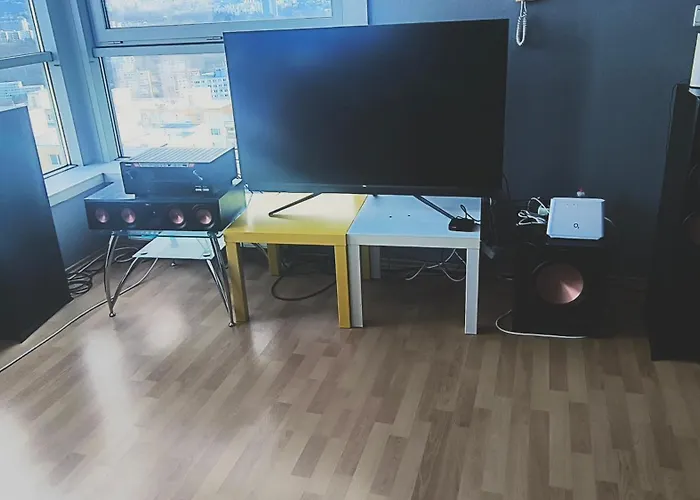 Pretty View Apartment, Private Parking, 8min To Center By Car Διαμέρισμα Μπρατισλάβα