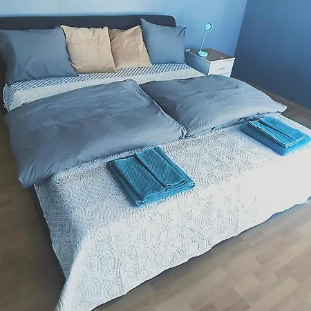 Apartament Pretty View Apartment, Private Parking, 8min To Center By Car *